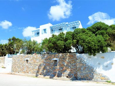 Απέραντο Γαλάζιο - More than a guest house