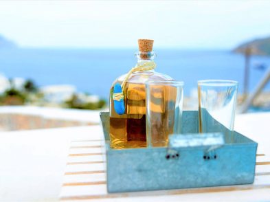 Απέραντο Γαλάζιο - More than a guest house