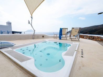 Απέραντο Γαλάζιο - More than a guest house