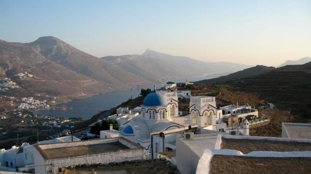 Τα Μονοπάτια της Αμοργού